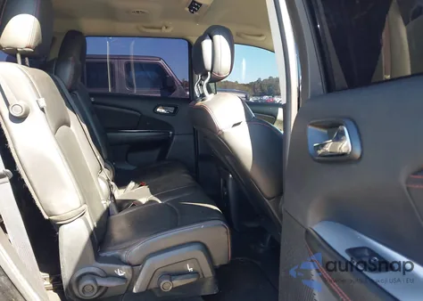 2016 Dodge Journey R/T z USA, uszkodzony, nr VIN 3C4PDCEG7GT222574